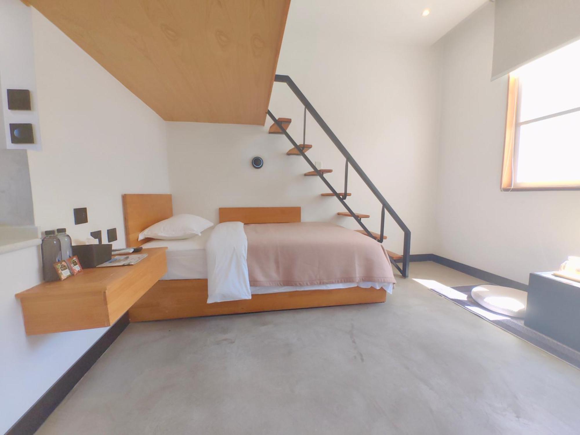 Dali Loft Travelling With Hostel Exterior foto